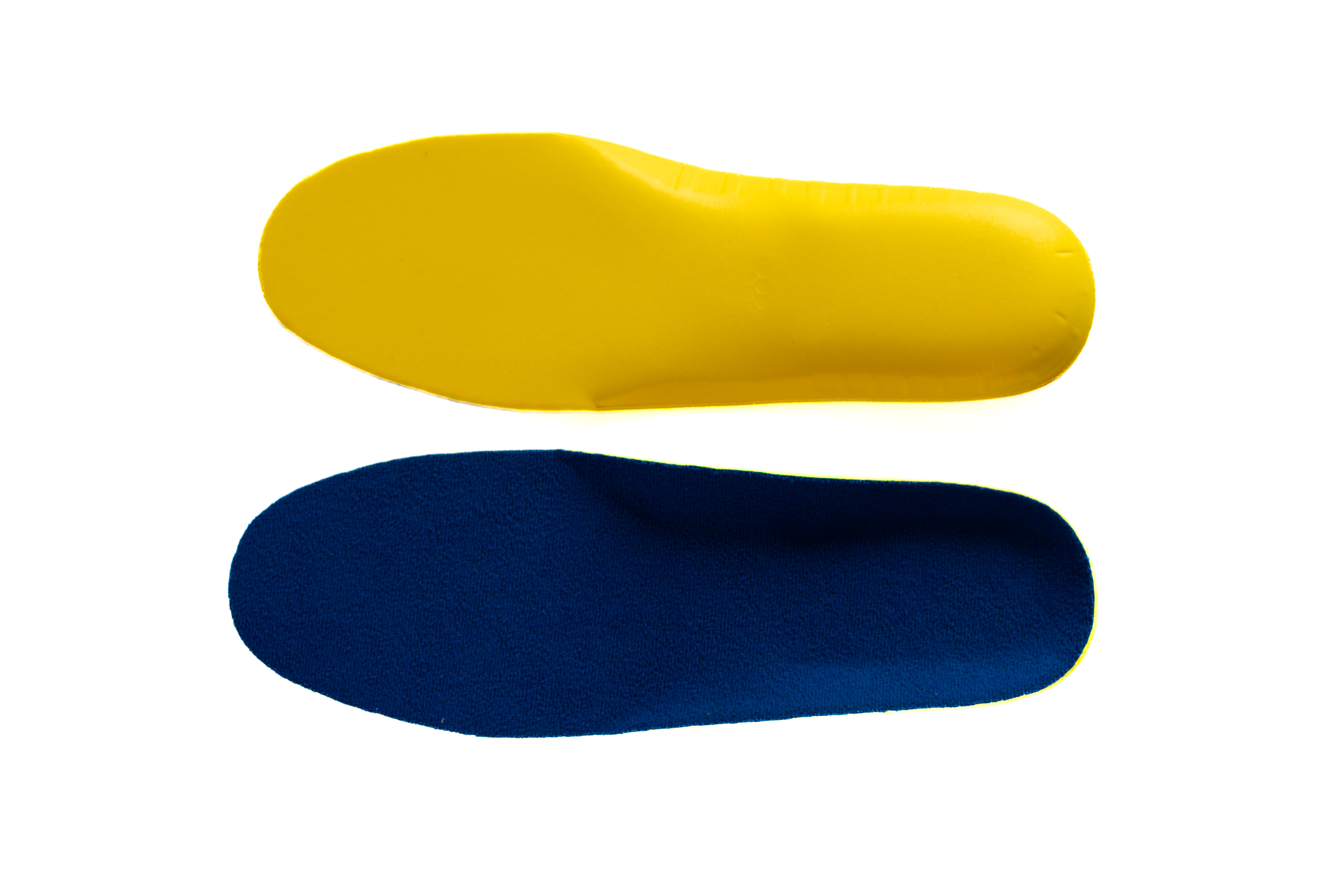 DEPORTIVA AZUL LISA CLÁSICA